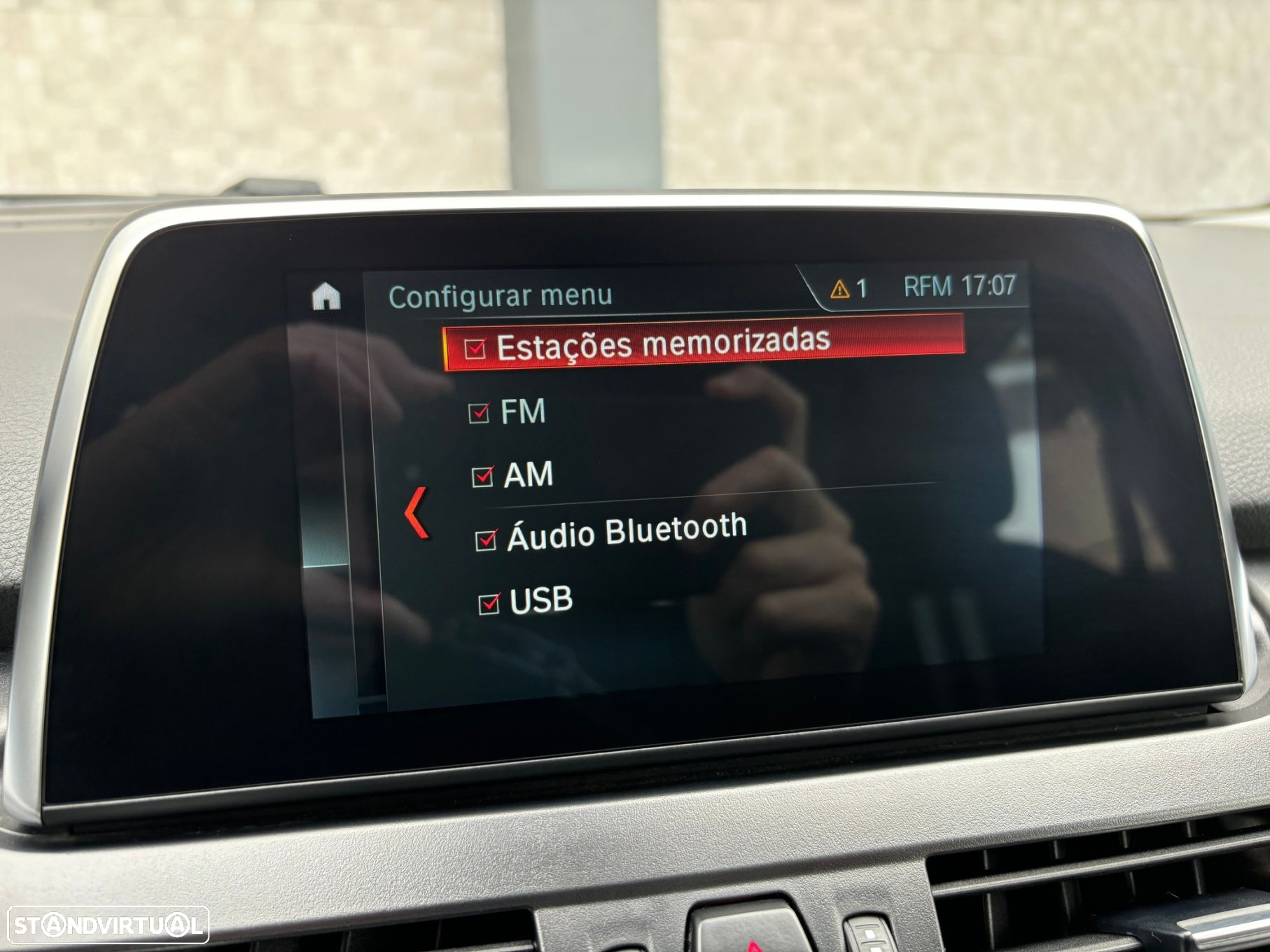 BMW 225xe Active Tourer Line Sport - 24