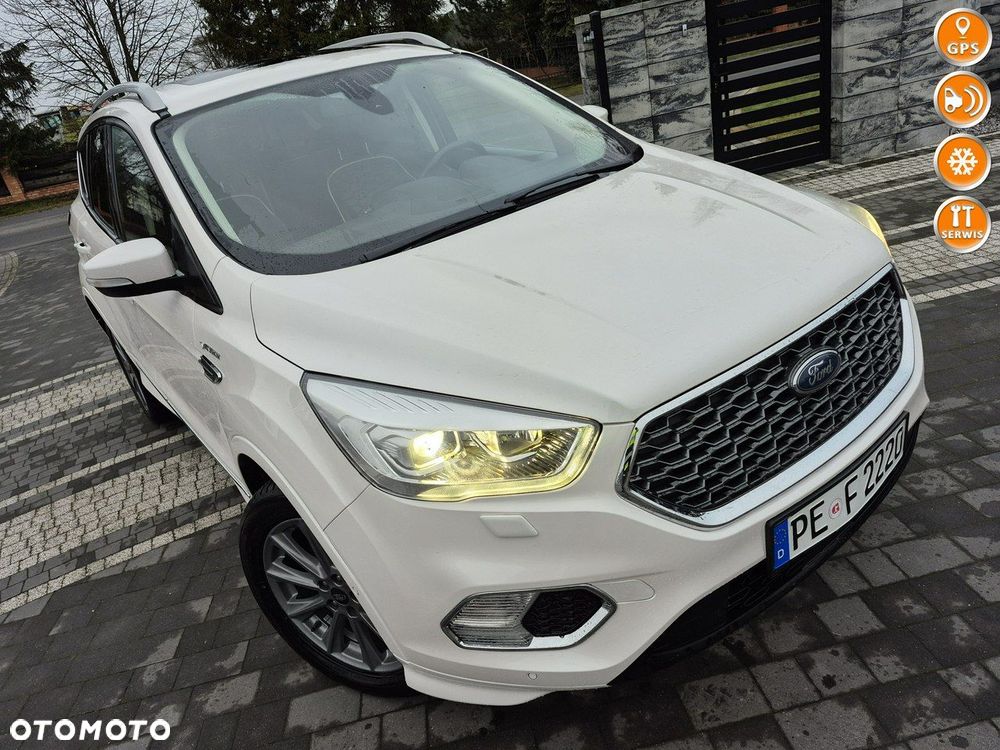 Ford Kuga - 1