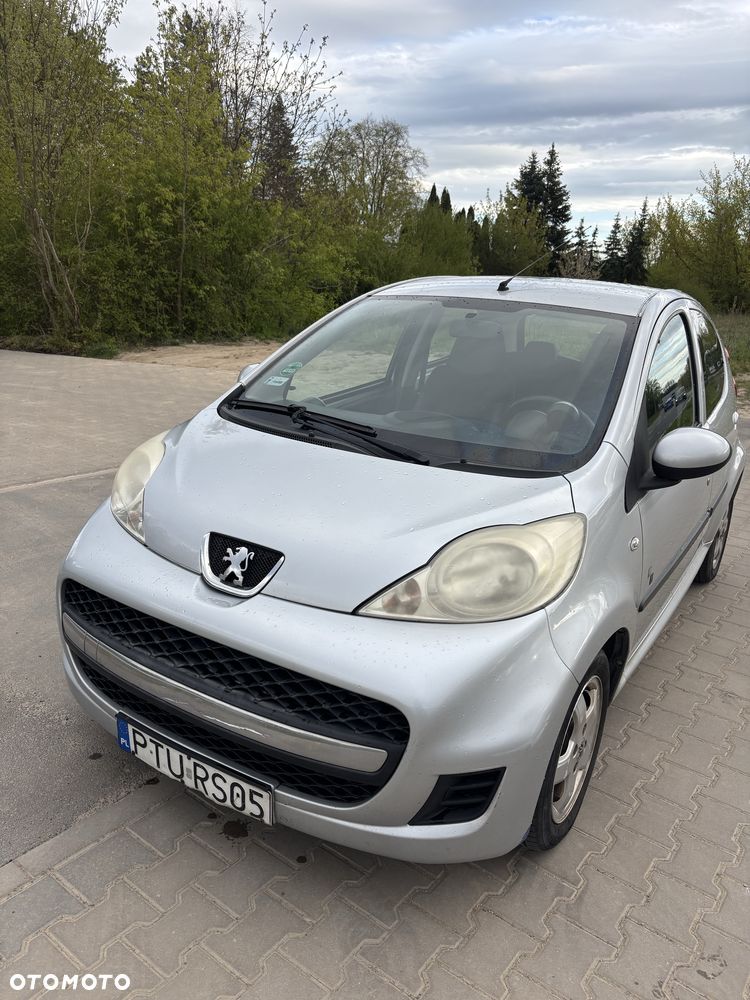 Peugeot 107 - 1