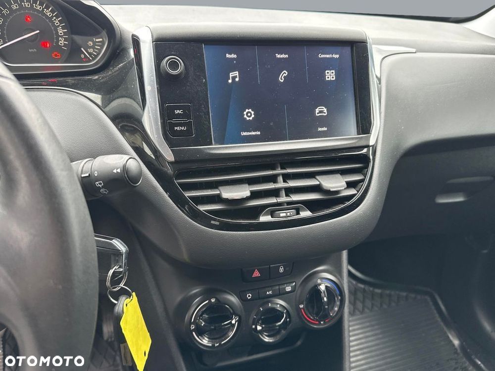 Peugeot 208 1.2 PureTech Access - 17
