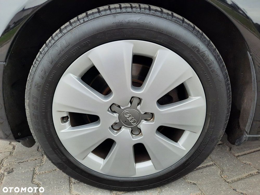 Audi A4 Avant 2.0 TDI ultra DPF Ambition - 10