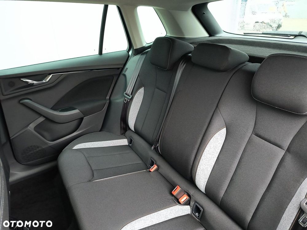 Skoda Kamiq 1.5 TSI Edition 130 - 16