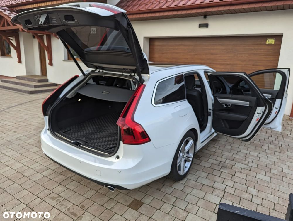 Volvo V90 D4 Momentum Pro - 7