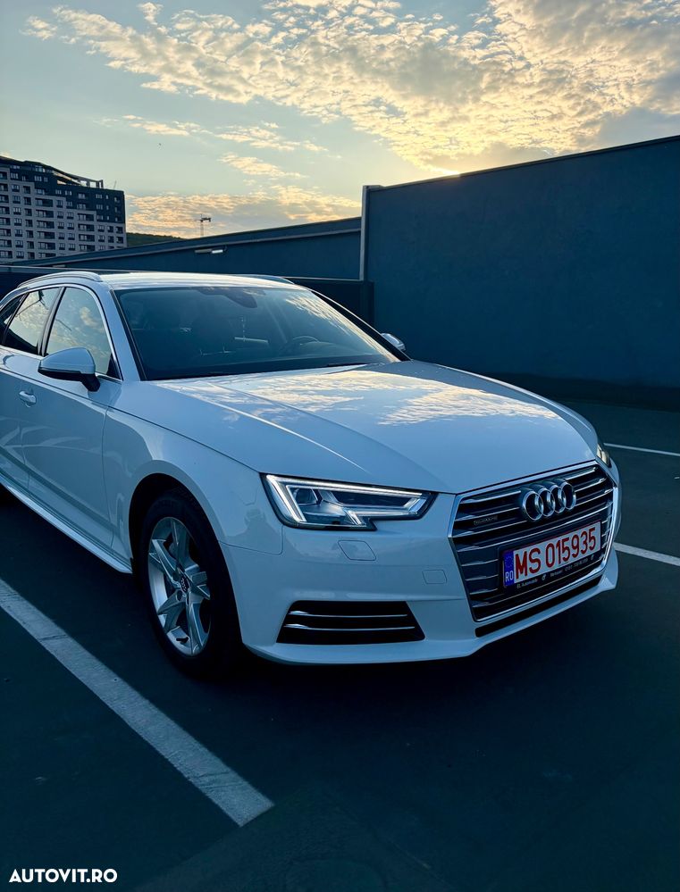 Audi A4 Avant 2.0 TDI S tronic quattro - 2