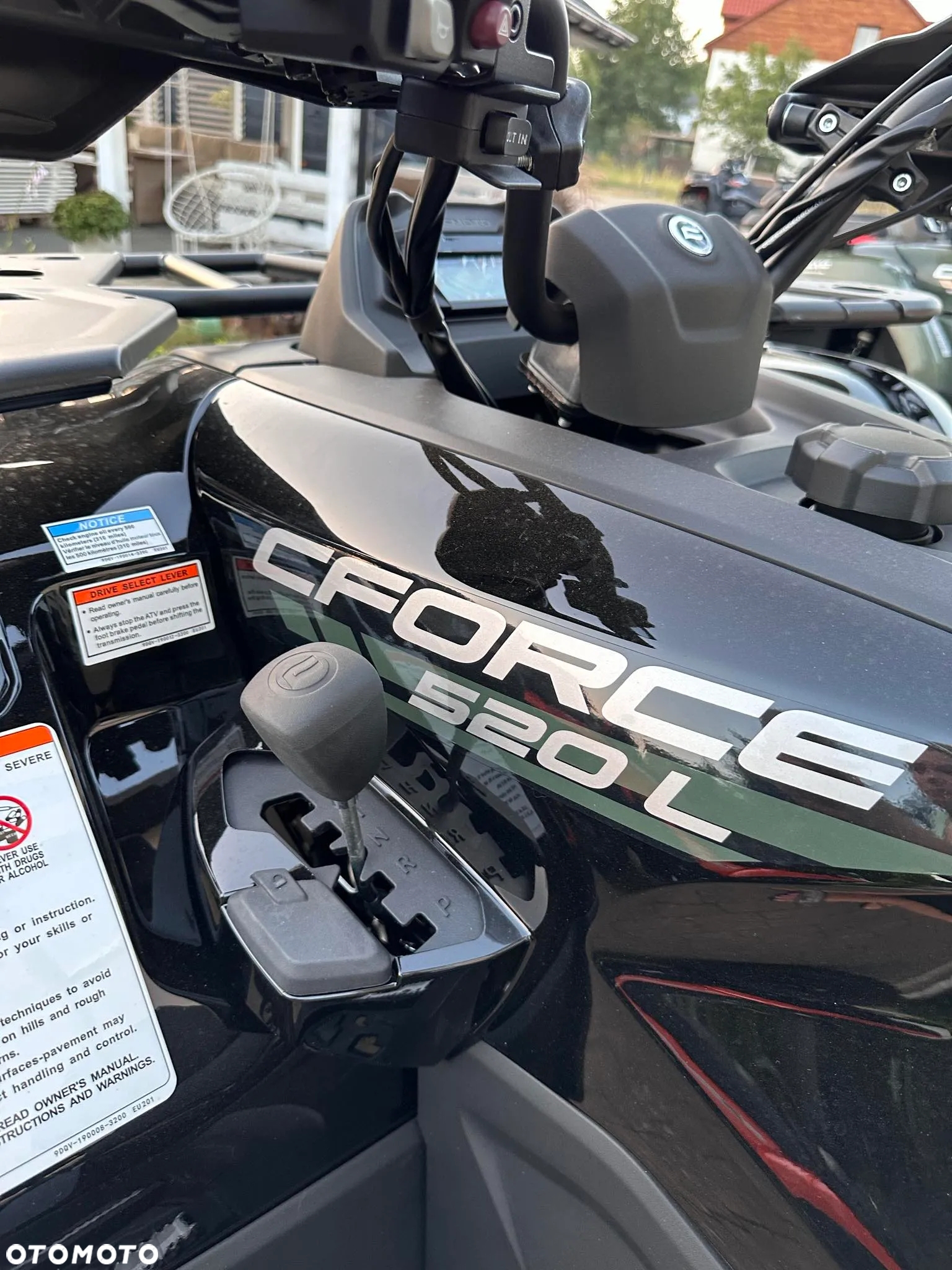 CFMoto CForce - 10