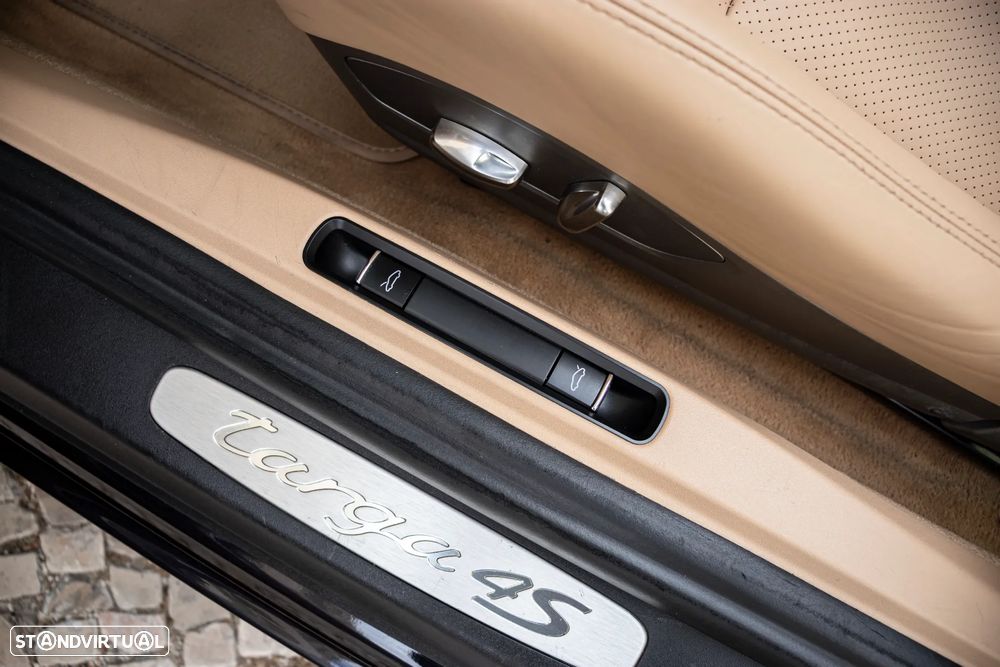 Porsche 911 (991) Targa 4S PDK - 10