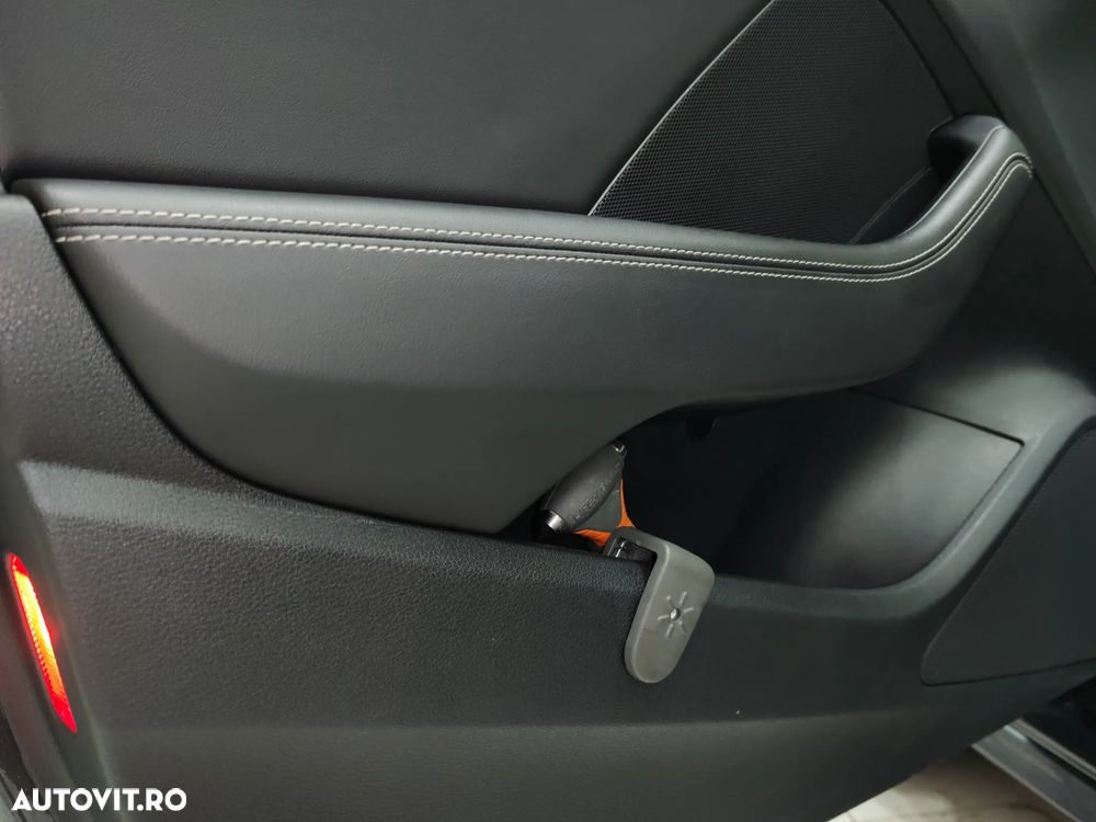 Audi A3 1.6 TDI clean Ambiente - 23