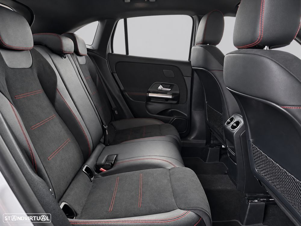 Mercedes-Benz GLA 250 e 8G-DCT AMG Line - 27