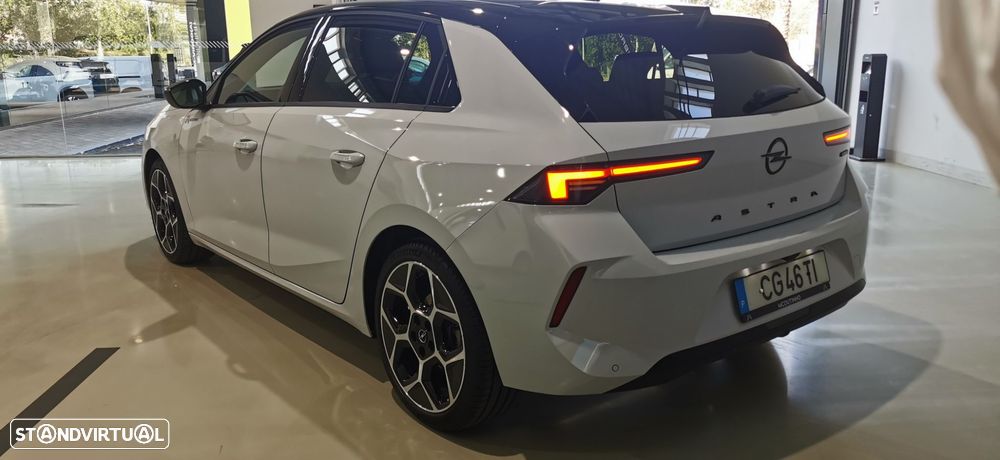 Opel Astra - 3