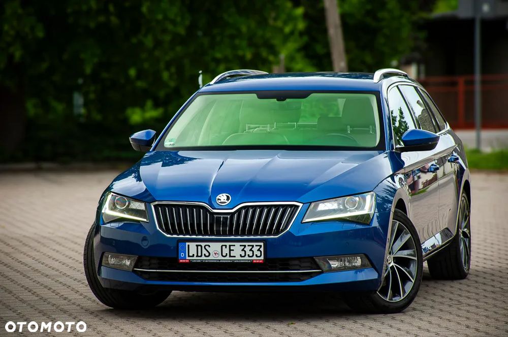 Skoda Superb 2.0 TDI DSG L&K - 22