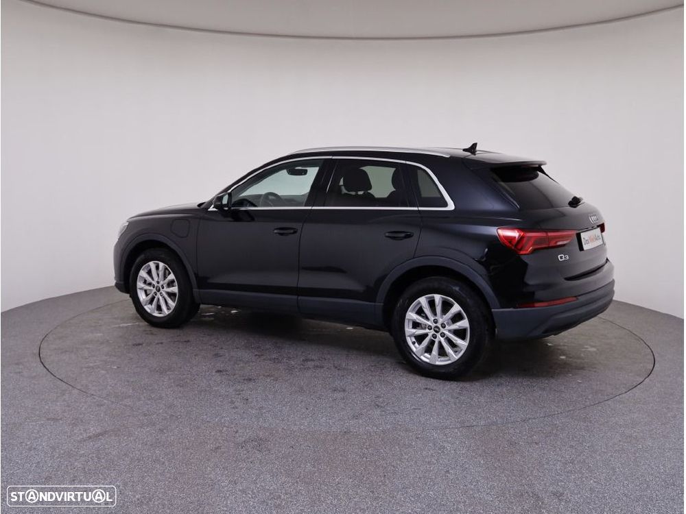 Audi Q3 45 TFSIe S tronic - 7