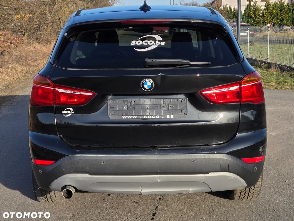 BMW X1 sDrive16d Sport Line - 2