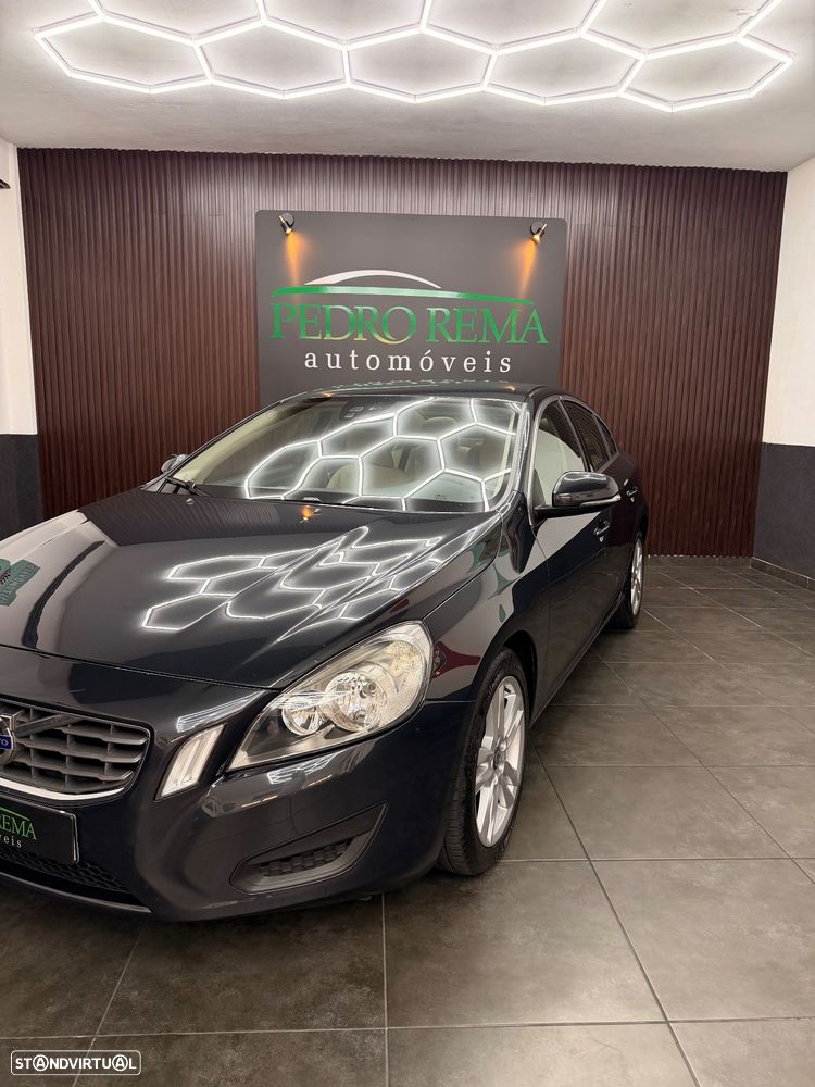 Volvo S60 2.0 D3 Summum Start/Stop - 3