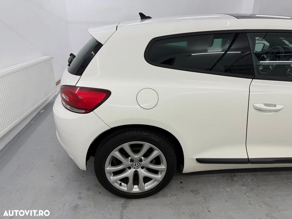 Volkswagen Scirocco 2.0 TDI DPF - 34
