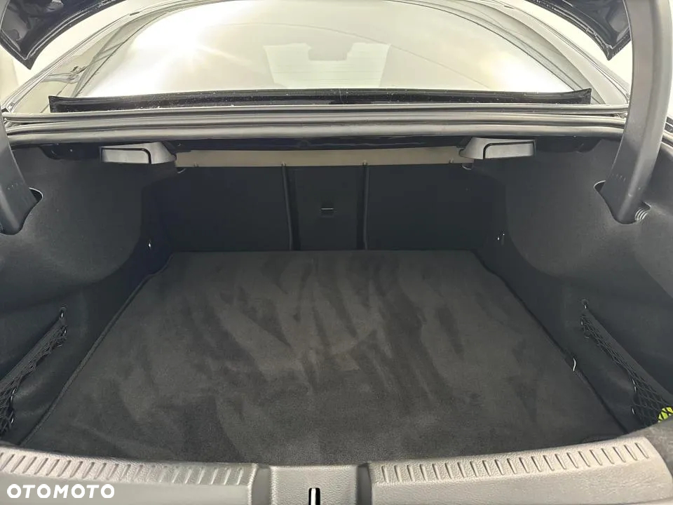 Mercedes-Benz CLA 220 4-Matic AMG Line 7G-DCT - 23