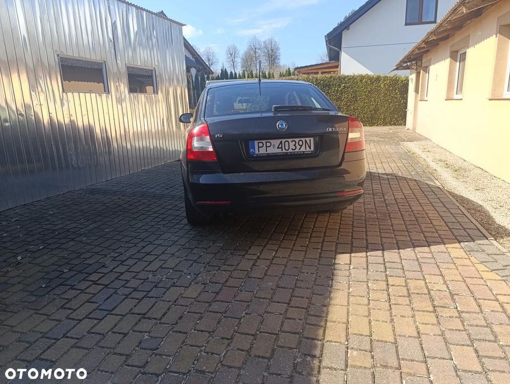 Skoda Octavia - 2
