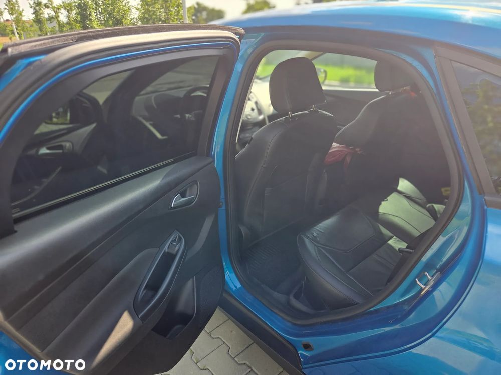Ford Focus - 17