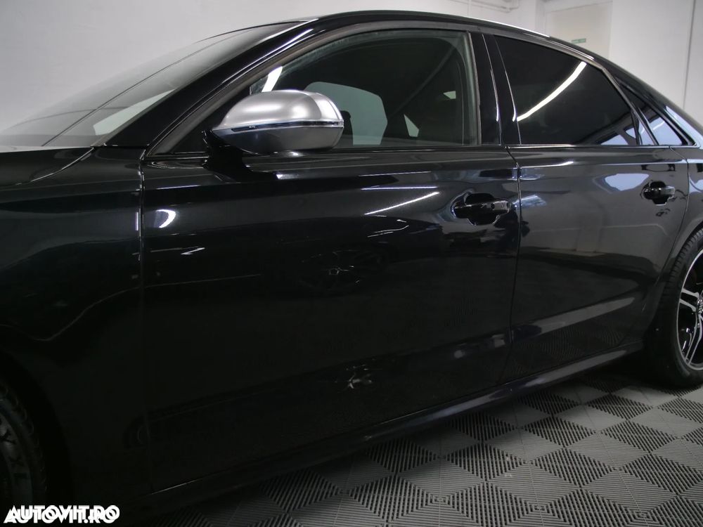 Audi S8 Plus 4.0 TFSI quattro Tiptronic - 3