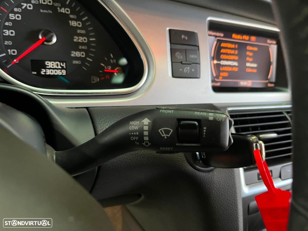 Audi Q7 3.0 V6 TDi quattro Tiptronic - 19