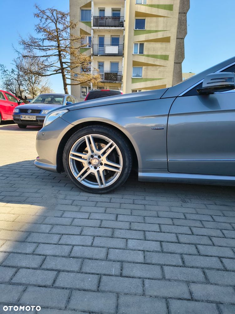 Mercedes-Benz Klasa E - 3