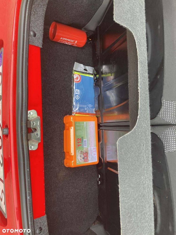 Toyota Aygo Standard - 13