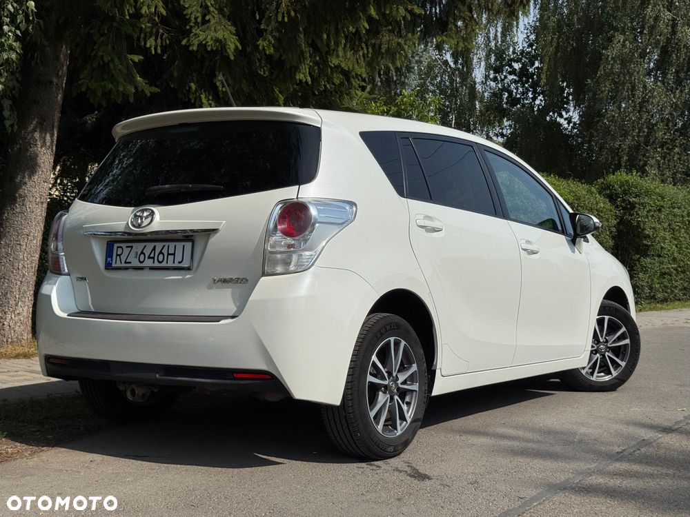 Toyota Verso 2.0 D-4D Prestige - 7