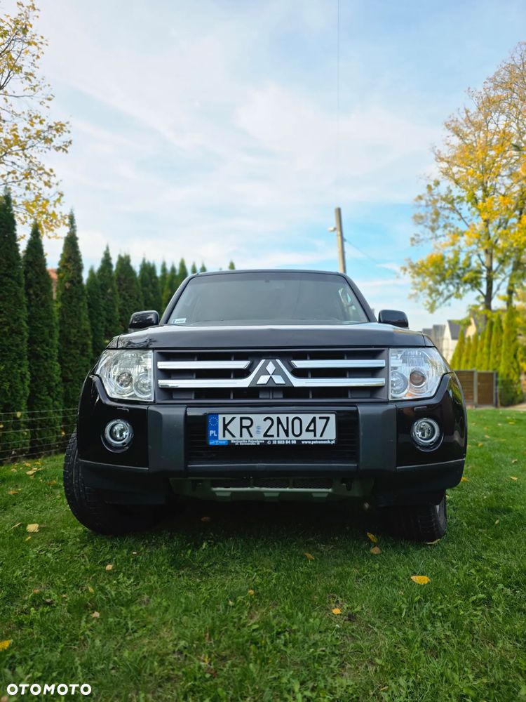 Mitsubishi Pajero - 7