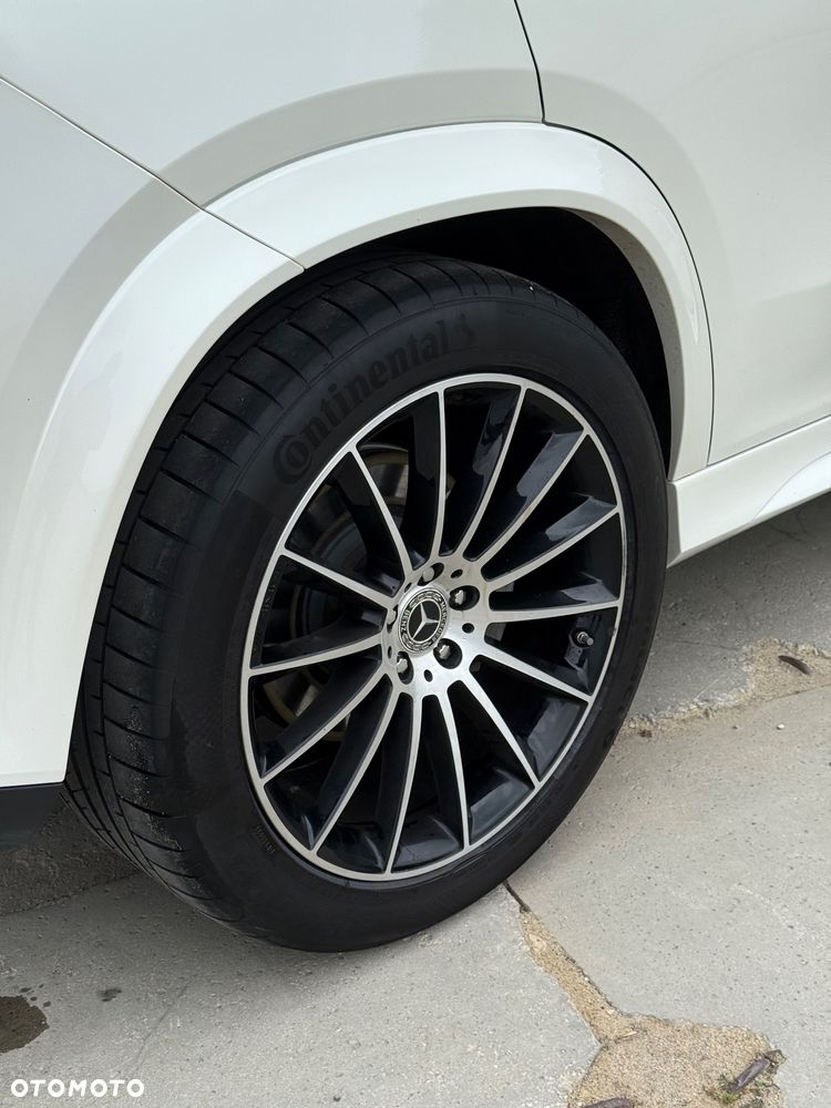Mercedes-Benz GLE - 17