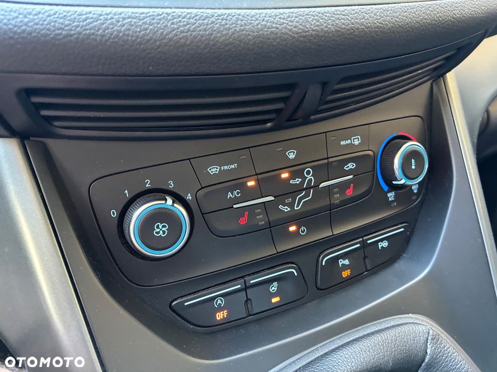 Ford Kuga - 17