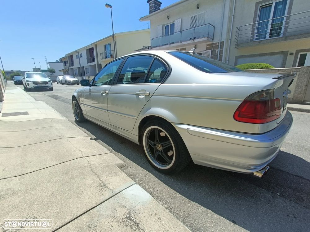 BMW 320 d - 8