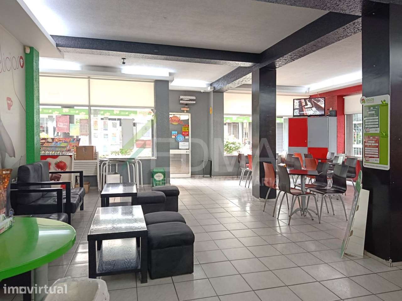 Café / Snack Bar - Grande imagem: 2/6