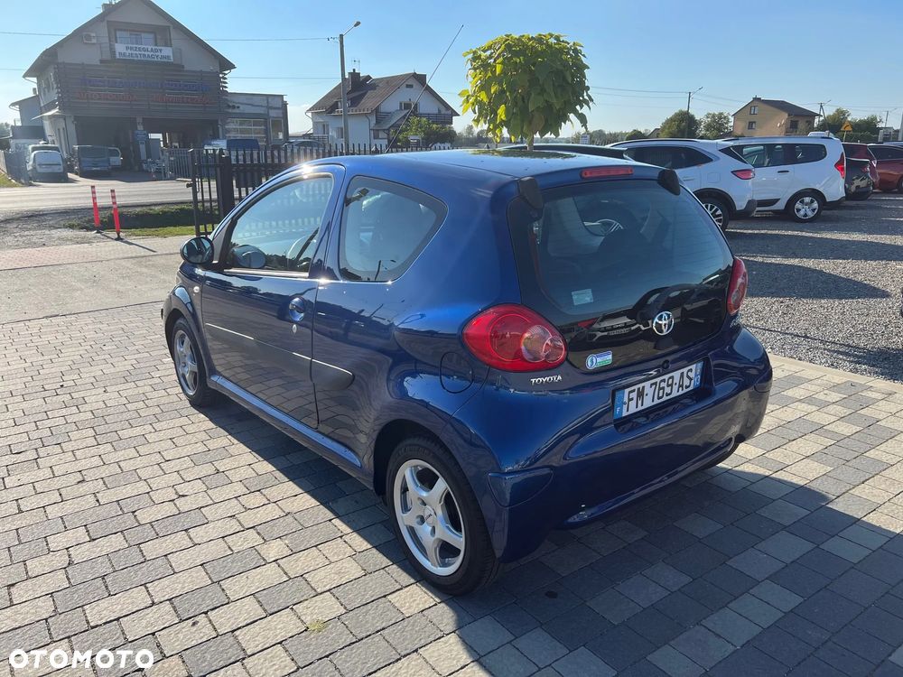 Toyota Aygo 2008 photo 3