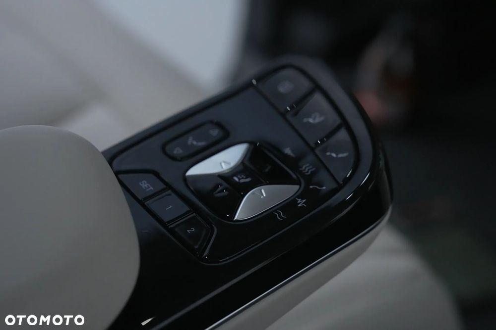 BYD Xia - 18