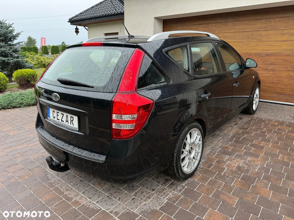 Kia Ceed - 5