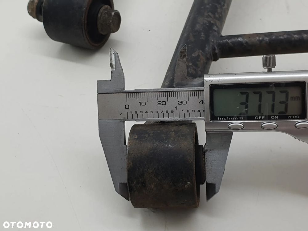 WAHACZ PRZOD DOLNY SWORZEN  TGB BLADE 250 - 9