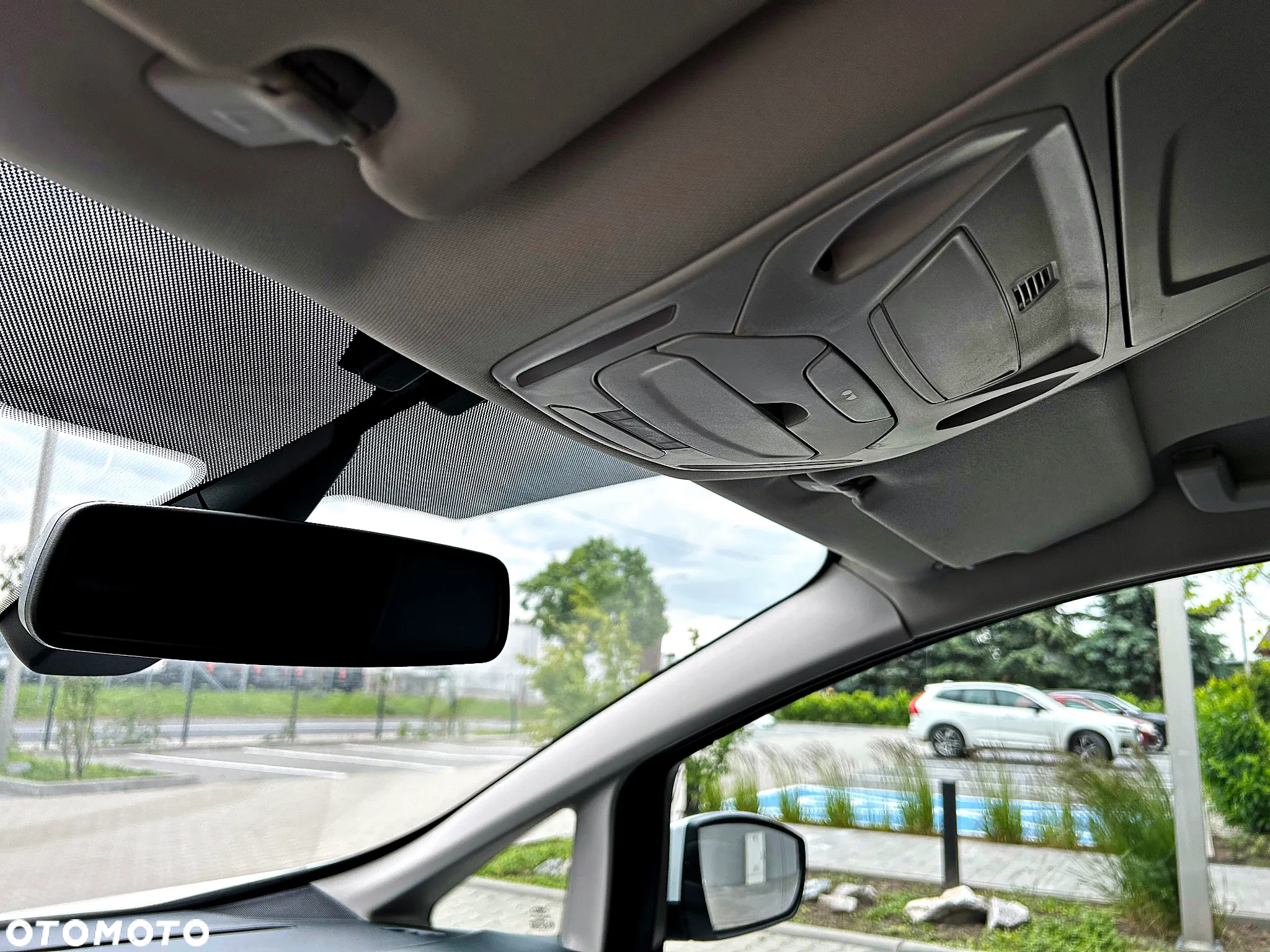 Ford Grand C-MAX 2.0 TDCi Titanium - 30