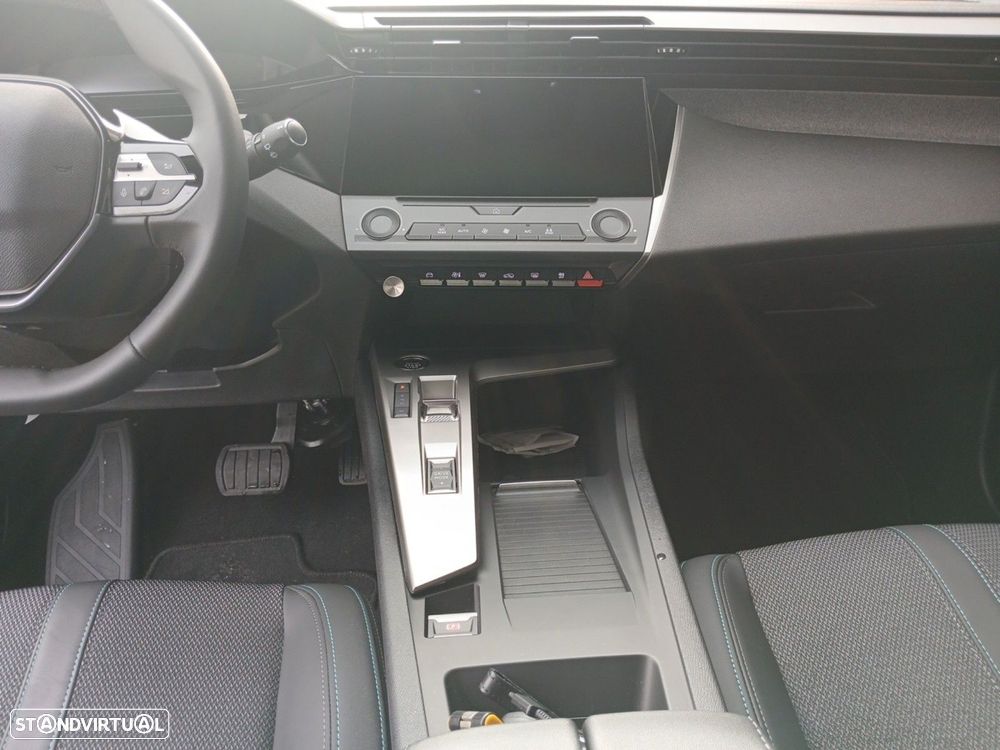 Peugeot 308 SW 1.2 Hybrid Allure e-DCS6 - 11