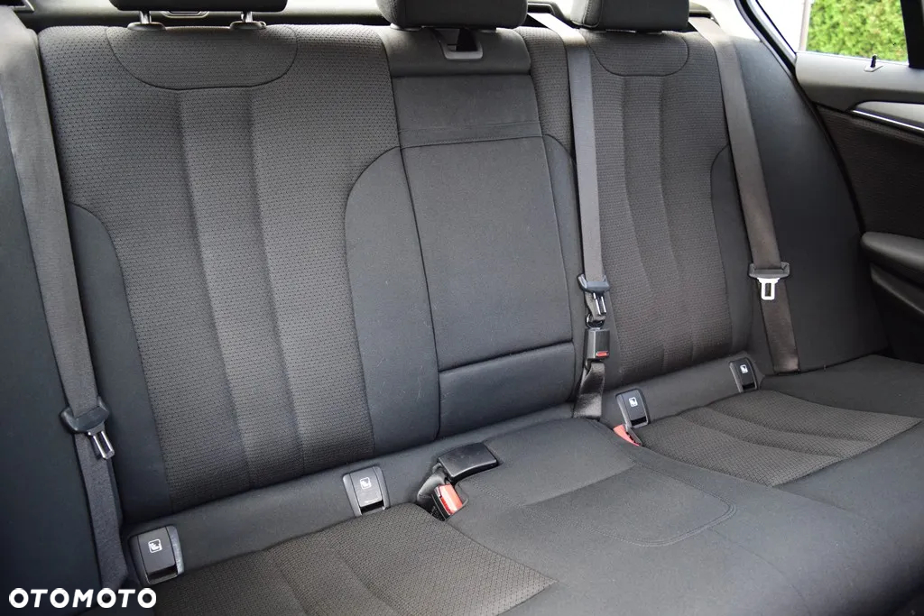 BMW Seria 5 520d Efficient Dynamics - 30