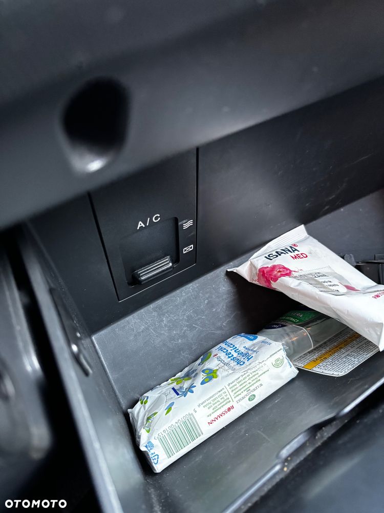 Hyundai i30 1.4 Classic + - 13