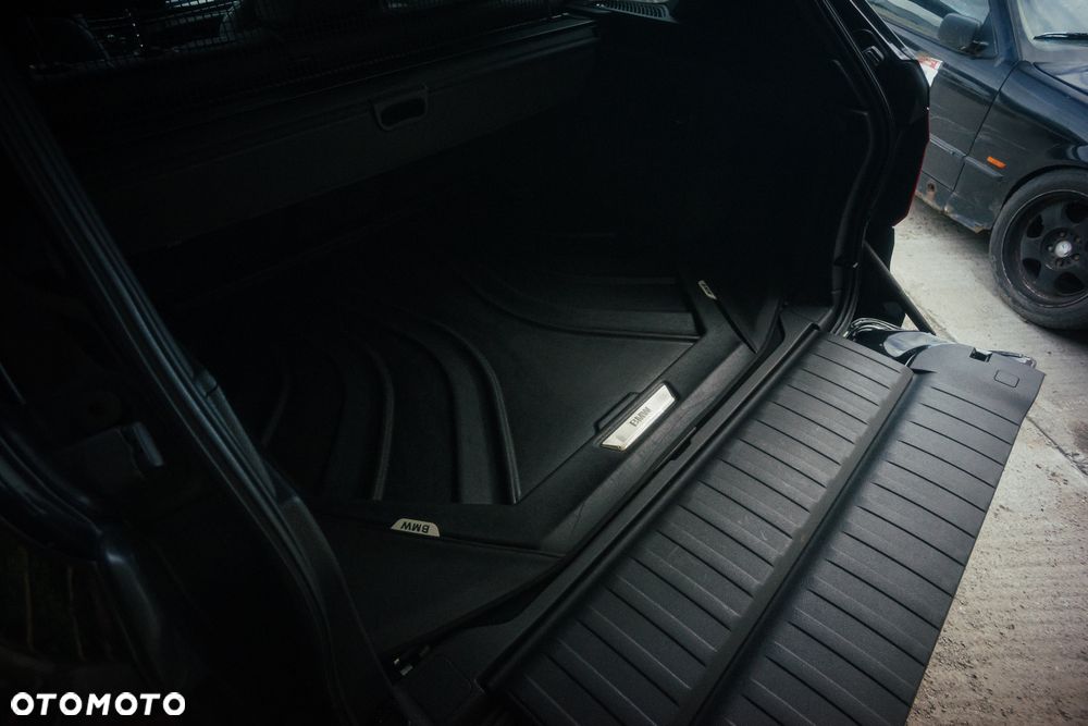 BMW X5 xDrive35i - 29