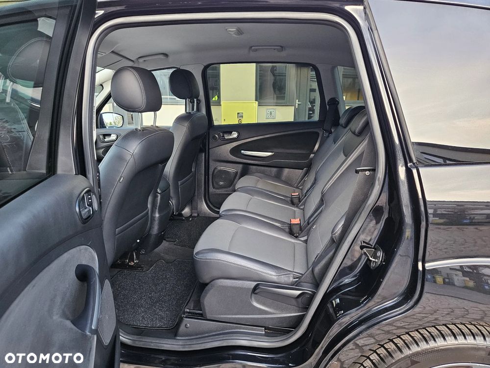 Ford S-Max 2.0 TDCi Titanium - 13