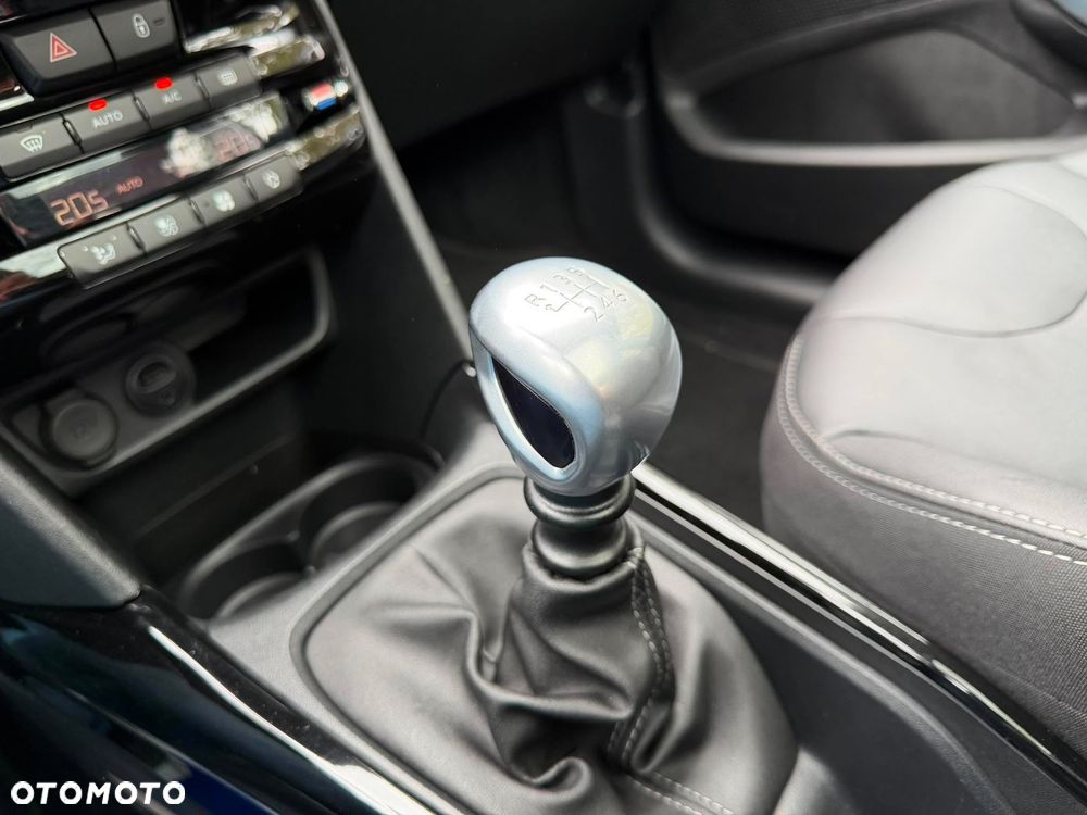 Peugeot 2008 1.5 BlueHDi Allure - 28