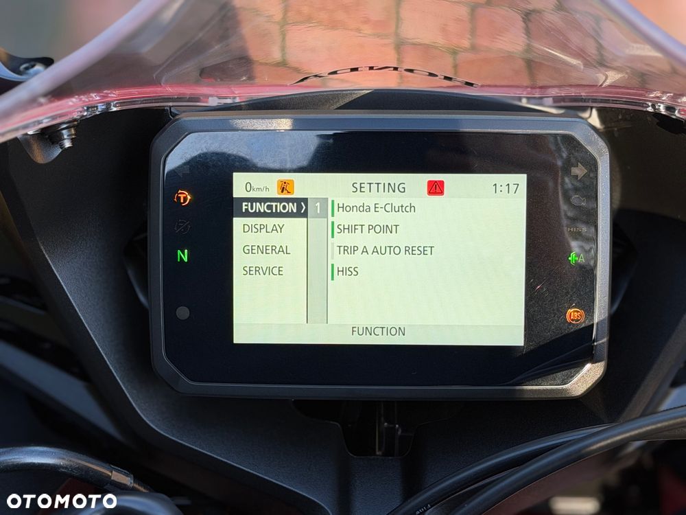 Honda CBR - 27