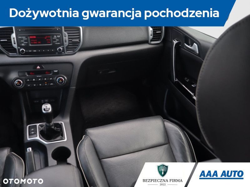 Kia Sportage - 10