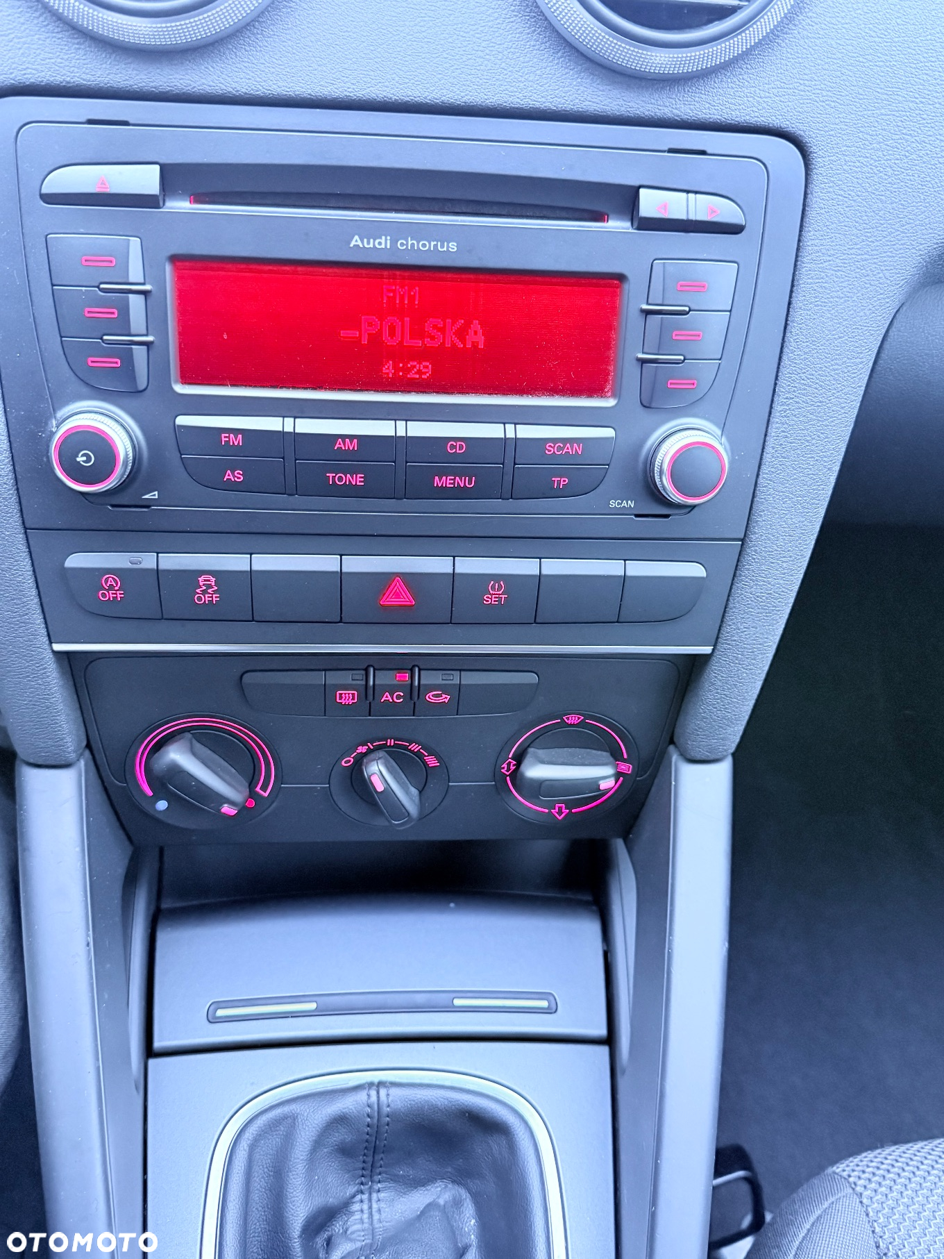 Audi A3 1.6 TDI Attraction - 29