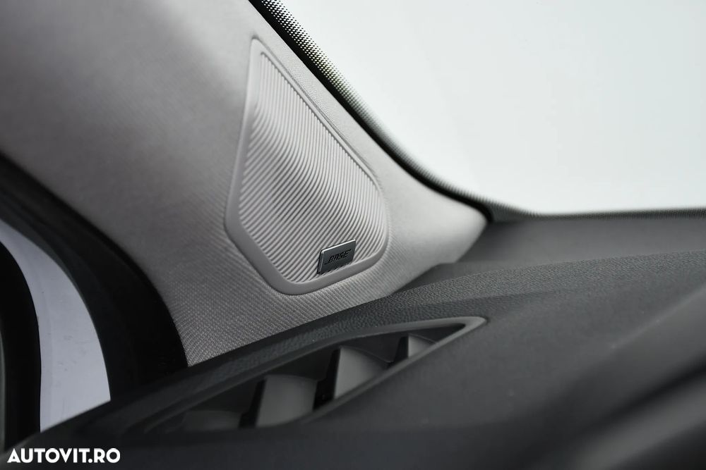 Renault Captur E-TECH 160 INITIALE PARIS - 25