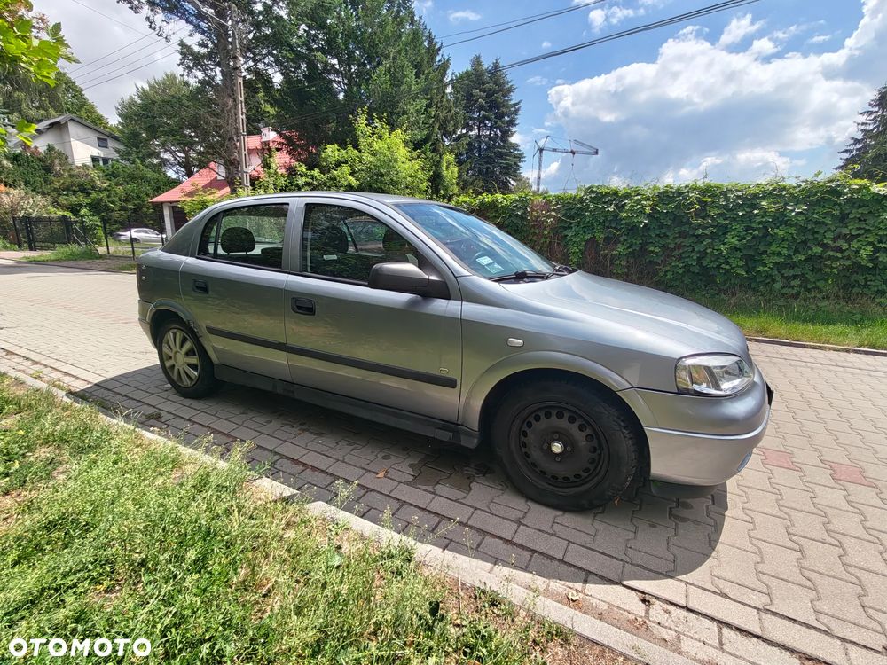 Opel Astra - 3
