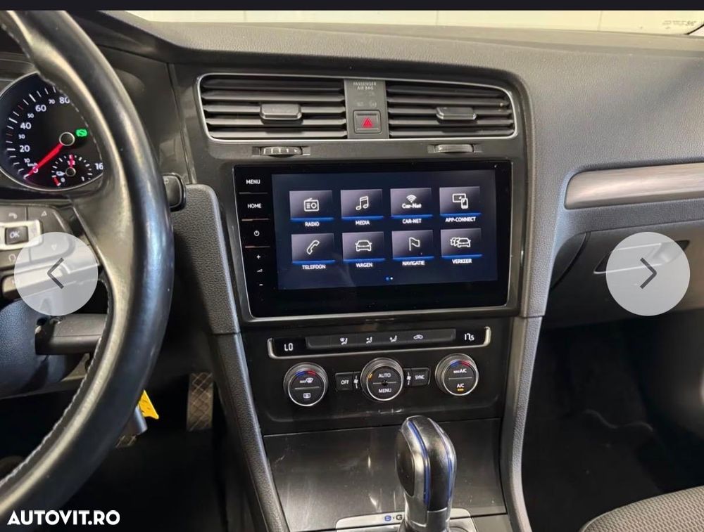 Volkswagen Golf - 9