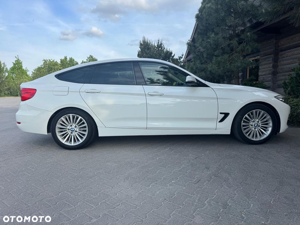 BMW 3GT 328i xDrive - 7