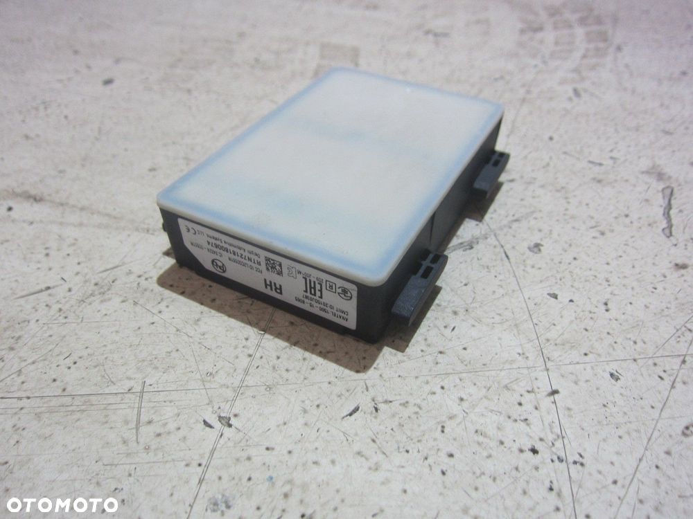 VOLVO XC60 II XC 60 RADAR MARTWEGO POLA MODUŁ SENSOR PRAWY TYŁ 31665693 - 5